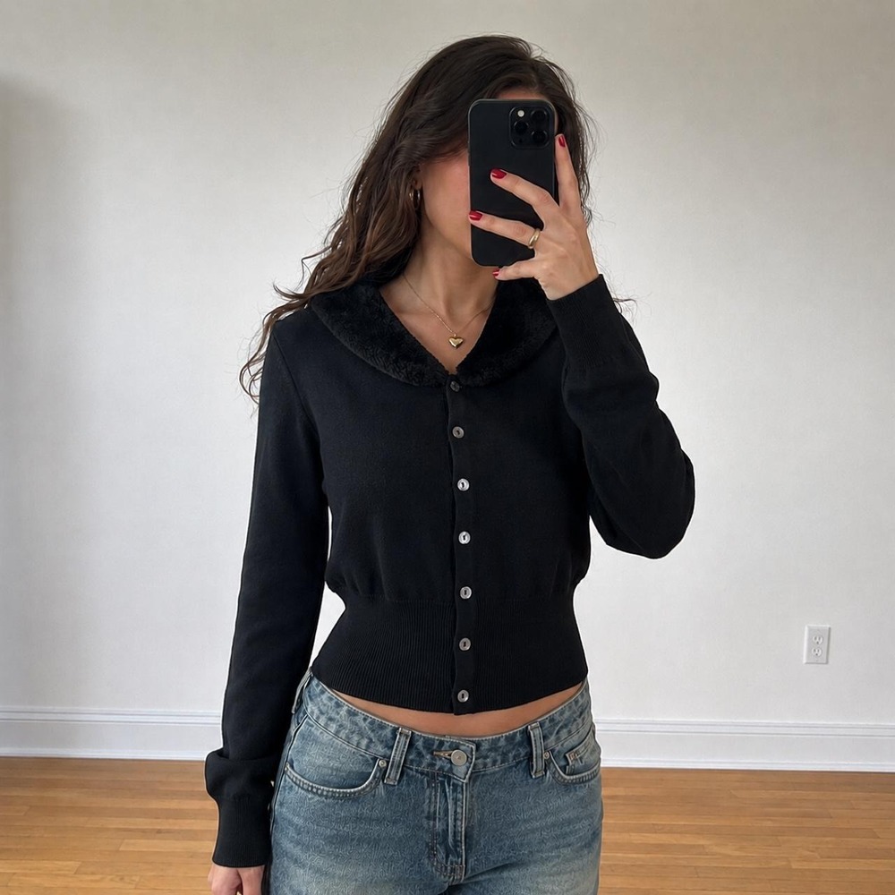 Tricot Campana black faux fur collar cardigan Women M 90s Y2K Goth Quiet luxury